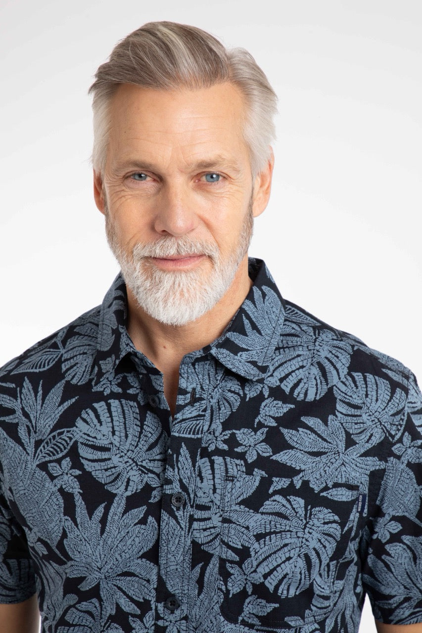 Weirdfish Mens Faraway Shirt 204025 Blue Mirage