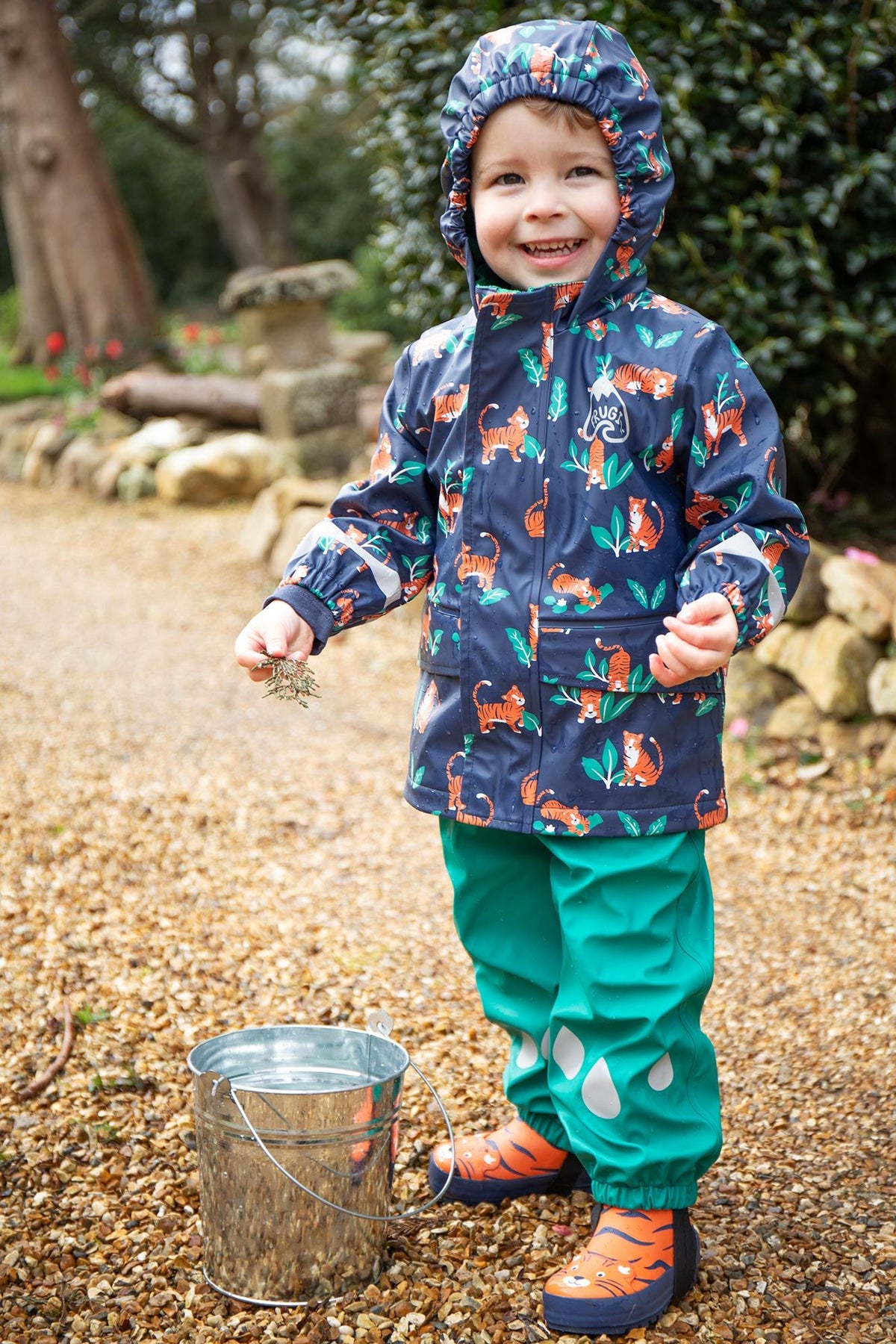 Frugi Puddle Buster Dungaree 500048A4igua Iguana Clothing 2-3YRS / Green,3-4YRS / Green,4-5YRS / Green,5-6YRS / Green,1-2 YRS / Green