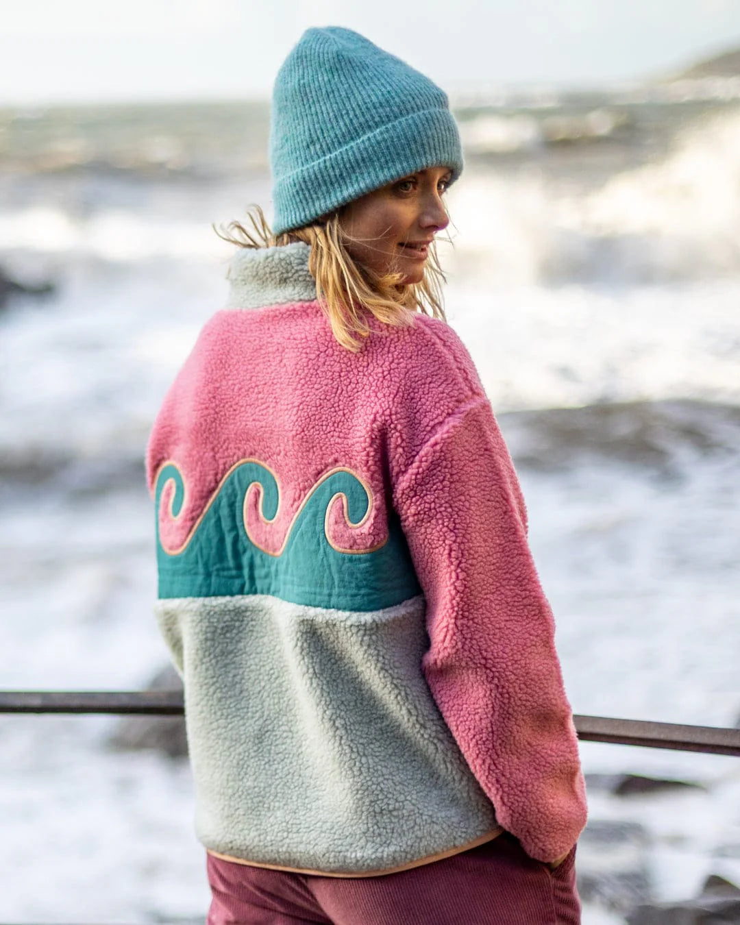 Saltrock Womens Emery Wave Zip Fleece Lhz22601033 Clothing XS / Multi,S / Multi,M / Multi,L / Multi