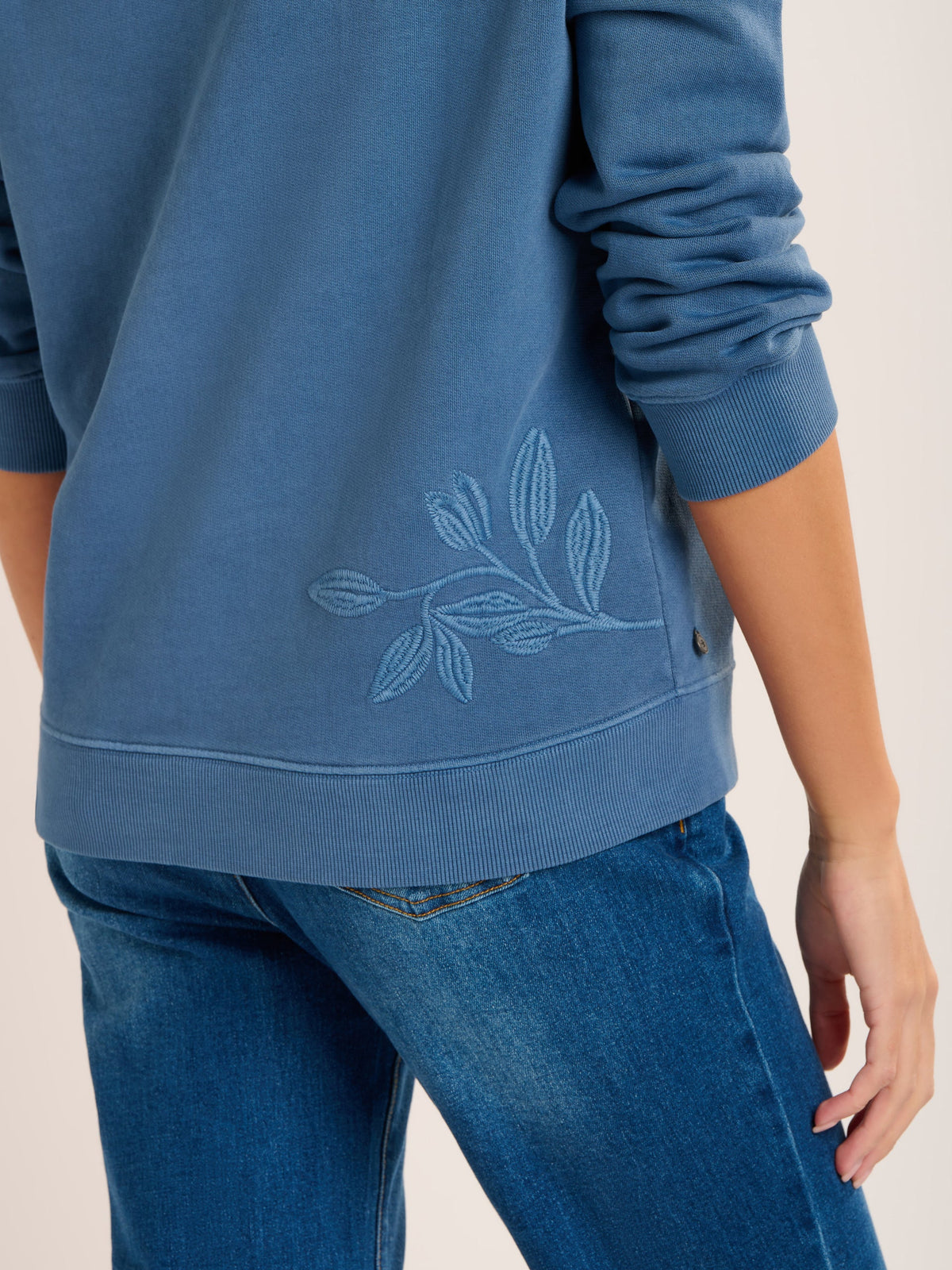Brakeburn Womens Frome Crew Neck Sweatshirt Blue Clothing UK8 / Blue,UK10 / Blue,UK12 / Blue,UK14 / Blue,UK16 / Blue