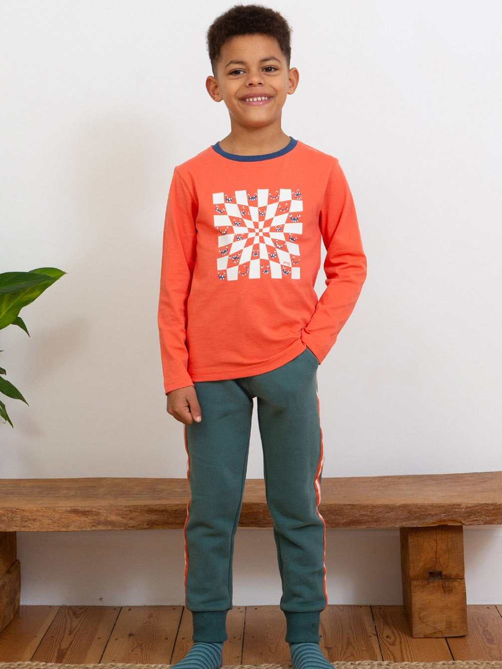 Kite Side Stripe Joggers 9813-Obj Spruce Clothing 3YRS / Green,4YRS / Green,5YRS / Green,6YRS / Green,7YRS / Green,8YRS / Green,9YRS / Green