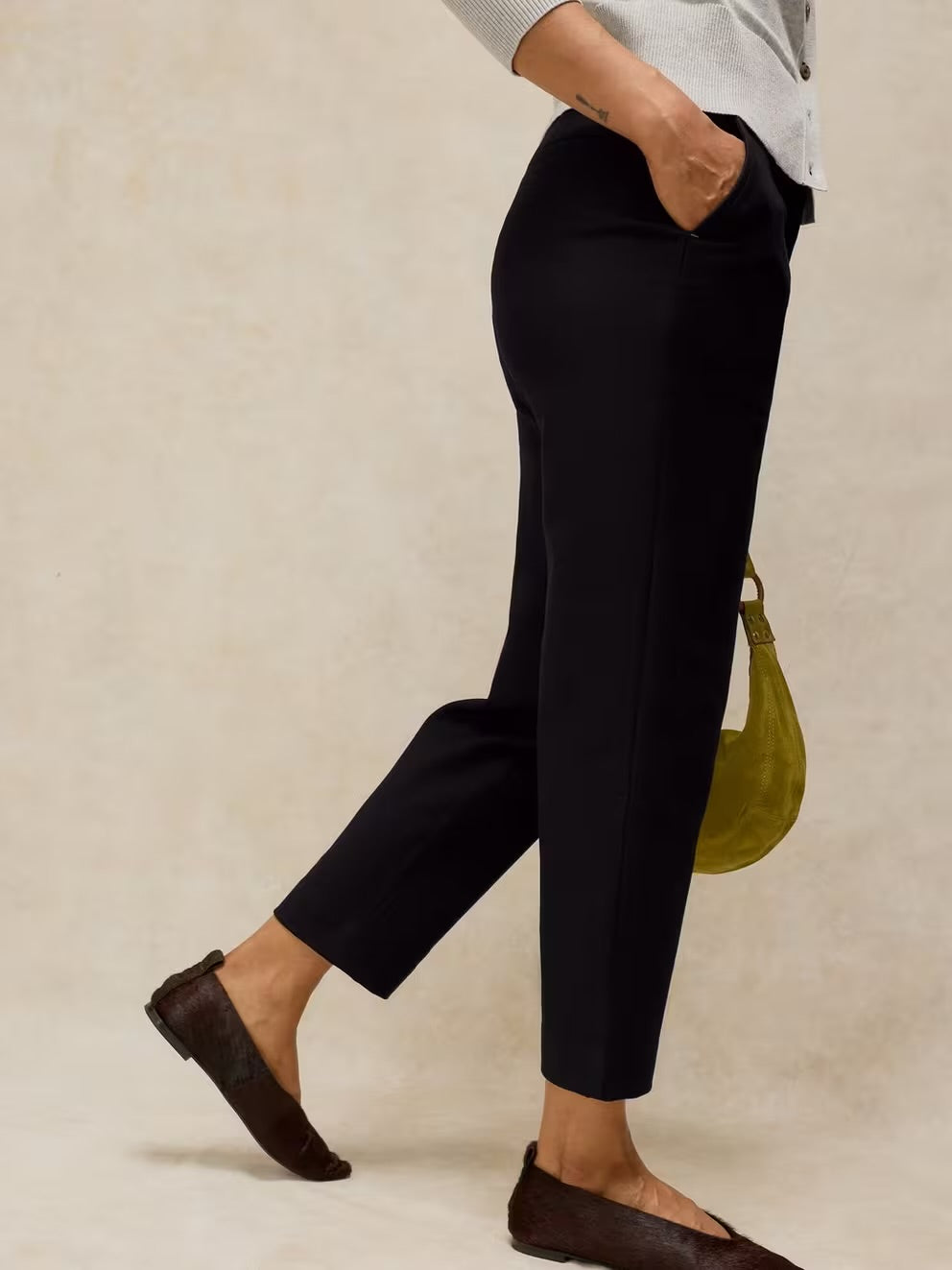 White Stuff Womens Illy Crop Trousers 446857 Black