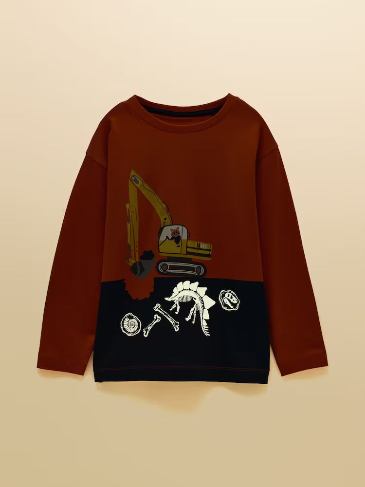 Joules Boys Finlay Glow In The Dark T-Shirt V28002 Clothing 2YRS / Orange,3YRS / Orange,4YRS / Orange,5YRS / Orange,6YRS / Orange,7YRS / Orange,8YRS / Orange