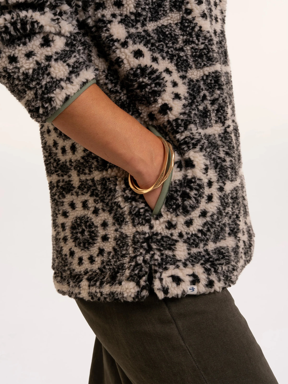 Brakeburn Womens Wey Printed Fleece Bbljkt0015136aw26 Clothing UK8 / Multi,UK10 / Multi,UK12 / Multi,UK14 / Multi,UK16 / Multi