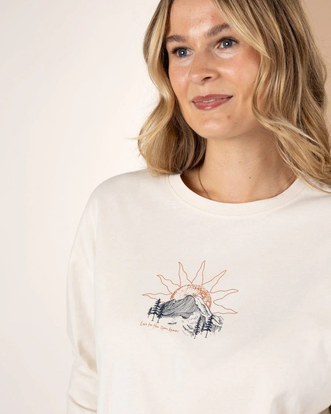 Saltrock Womens Open Road Ls T-Shirt Lsf22502006 Cream Clothing UK10 / Cream,UK12 / Cream,UK14 / Cream,UK16 / Cream