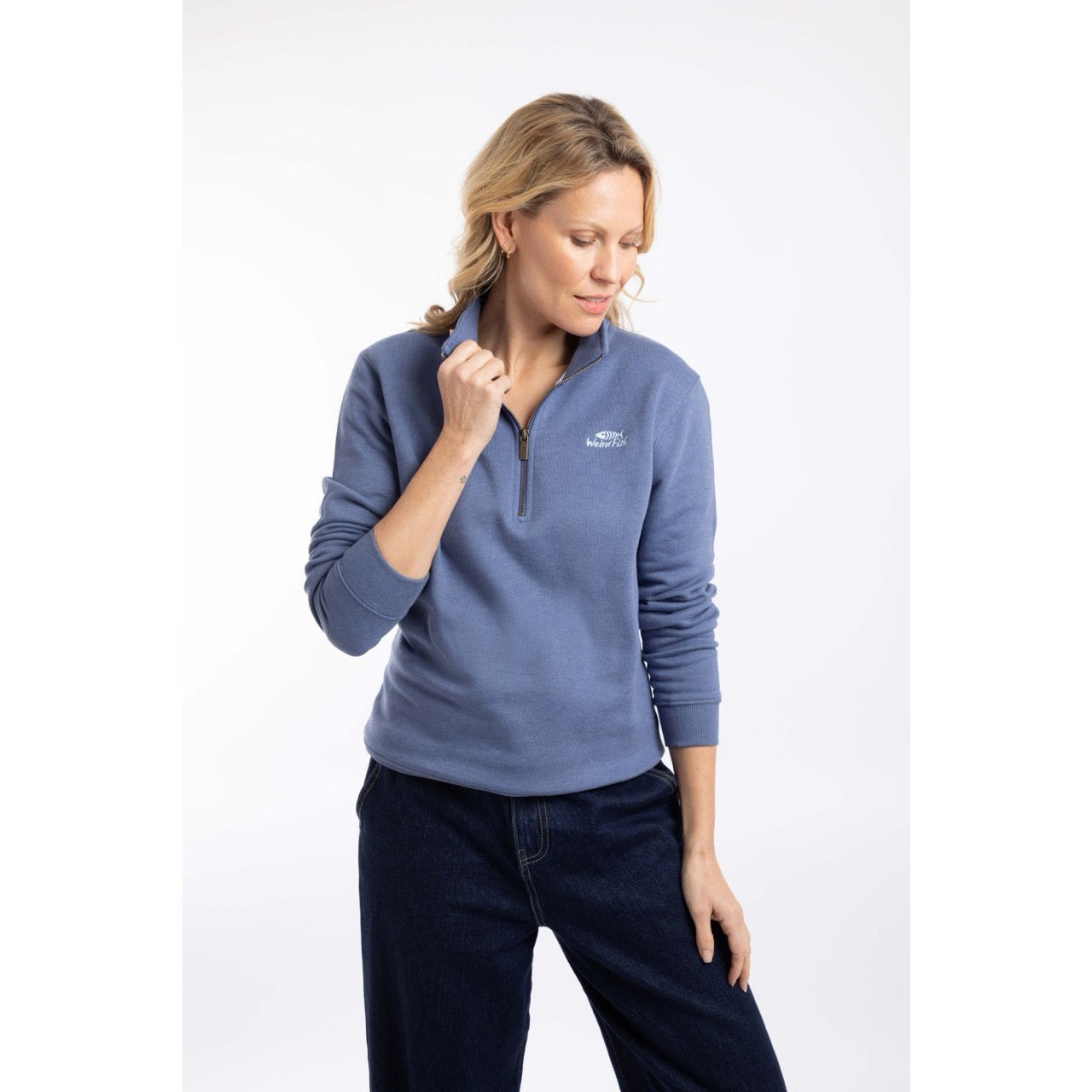 Weirdfish Womens Avery Sweatshirt 204045 Washed Blue