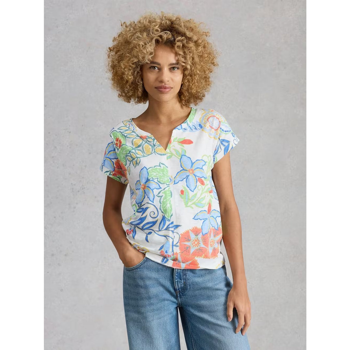 White Stuff Womens Nelly Notch T-Shirt 446491 Ivory Multi Clothing UK10 / Multi,UK12 / Multi,UK14 / Multi,UK16 / Multi