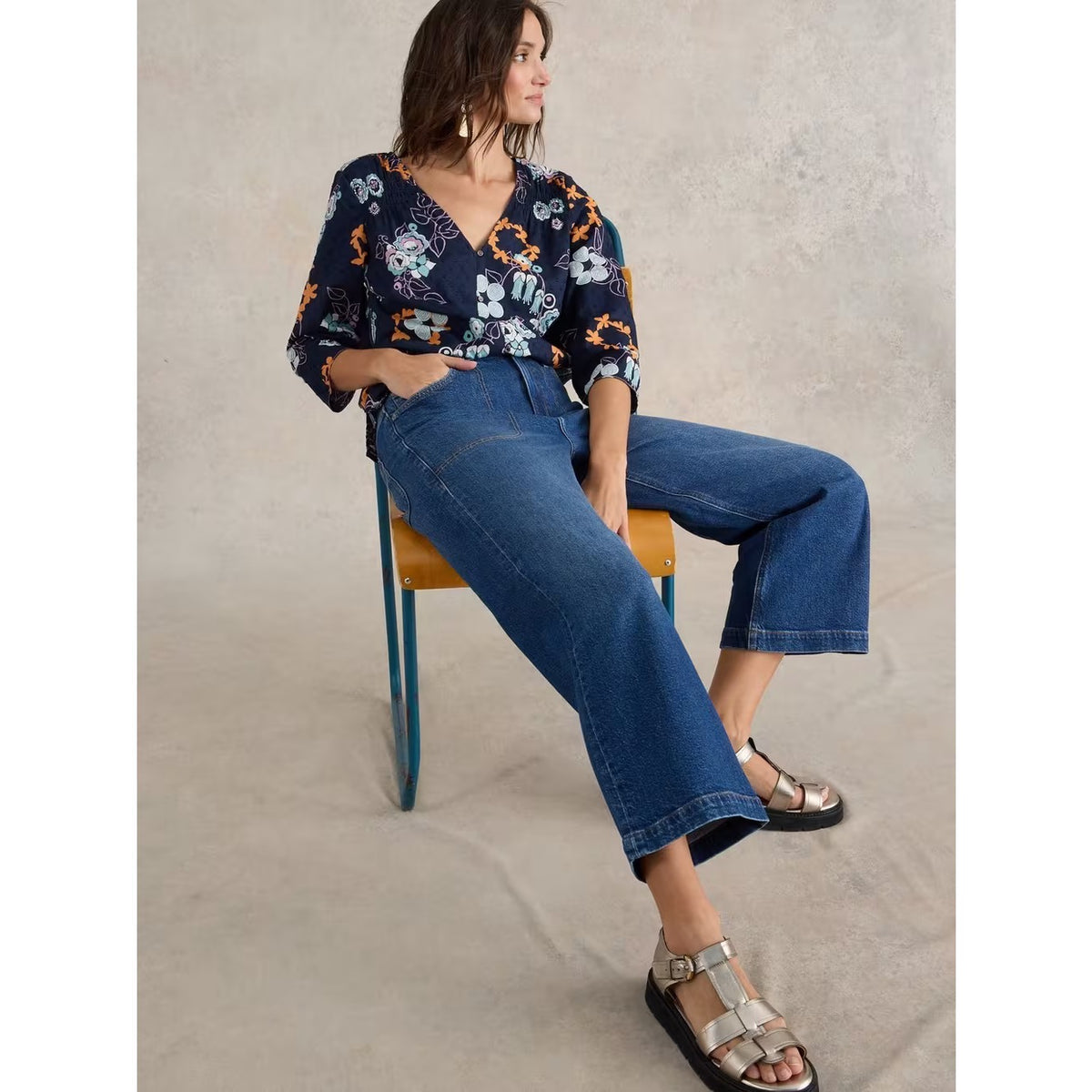 White Stuff Womens Tia Wide Leg Crop Jeans 441459 Dark Denim Clothing UK8 REG / Dark Denim,UK10 REG / Dark Denim,UK12 REG / Dark Denim,UK14 REG / Dark Denim,UK16 REG / Dark Denim,UK18 REG / Dark Denim